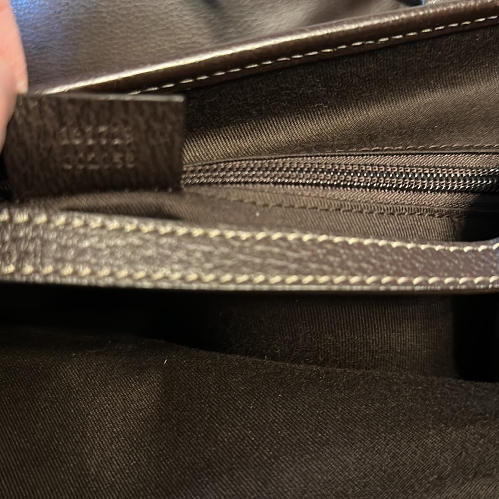 gucci tote bag in canvas with leather handle and on bottom. very good condition - Picture 9 of 10